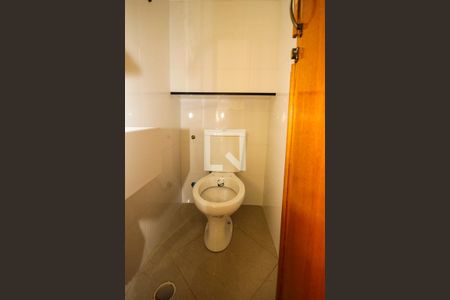 Lavabo de casa à venda com 3 quartos, 130m² em Vila Lucia, São Paulo