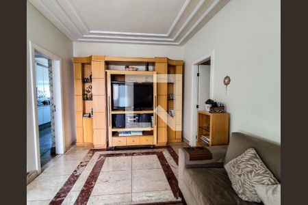 Apartamento à venda com 240m², 4 quartos e 3 vagas Apartamento à venda com 240m², 4 quartos e 3 vagasSala