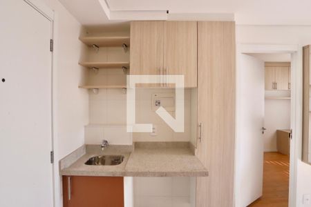 Sala/Cozinha de apartamento para alugar com 1 quarto, 29m² em Vila Cláudia, São Paulo
