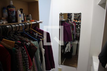 Closet Quarto 1 de apartamento à venda com 2 quartos, 63m² em Novo Eldorado, Contagem