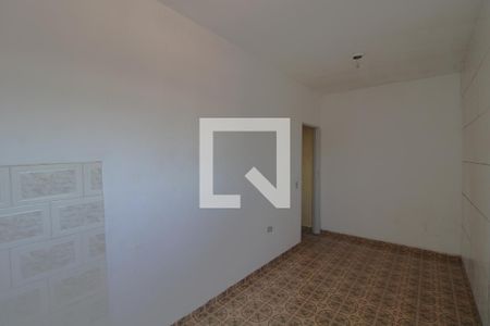 Quarto 1 de casa para alugar com 2 quartos, 60m² em Jardim São Rafael, São Paulo