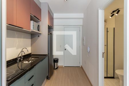 Cozinha de kitnet/studio para alugar com 1 quarto, 24m² em Consolação, São Paulo