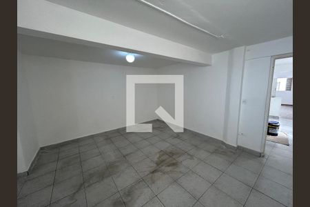 Quarto 1 de casa para alugar com 2 quartos, 110m² em Vila Romana , São Paulo