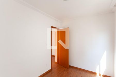 Quarto 1 de apartamento à venda com 2 quartos, 45m² em Venda Nova, Belo Horizonte