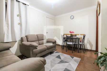 Sala de apartamento à venda com 2 quartos, 52m² em Vila Carmosina, São Paulo