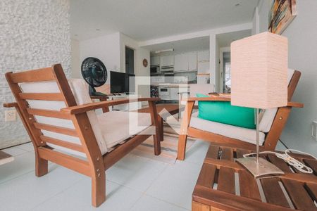 Sala de estar de apartamento para alugar com 1 quarto, 60m² em Ondina, Salvador