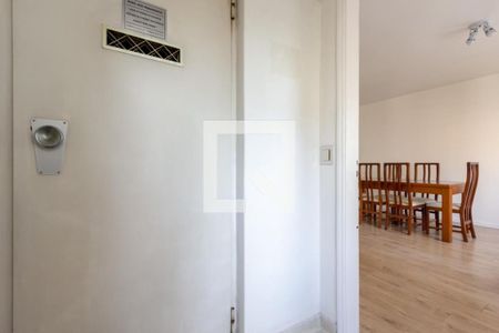 Foto 02 de apartamento à venda com 2 quartos, 80m² em Chácara Itaim, São Paulo