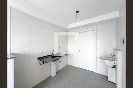 Cozinha de apartamento à venda com 1 quarto, 28m² em Vila das Belezas, São Paulo