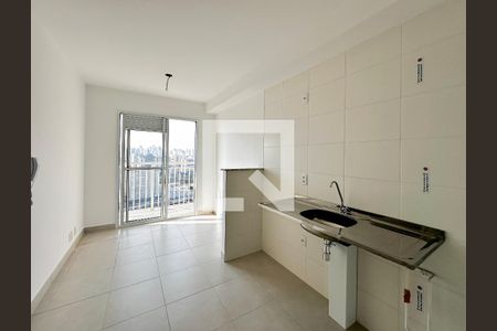 Cozinha de apartamento à venda com 1 quarto, 28m² em Vila das Belezas, São Paulo