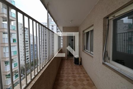 Varanda de apartamento para alugar com 4 quartos, 130m² em Centro, Guarujá