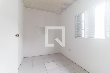 Quarto 1 de casa para alugar com 2 quartos, 120m² em Vila Lavinia, Mogi das Cruzes