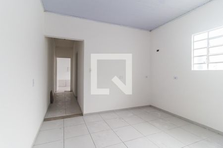 Sala de casa para alugar com 2 quartos, 120m² em Vila Lavinia, Mogi das Cruzes