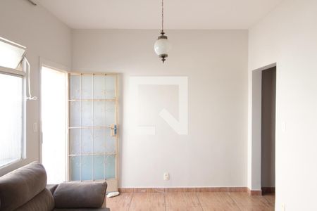 Sala de Estar de apartamento para alugar com 2 quartos, 90m² em Jardim Guanabara, Belo Horizonte