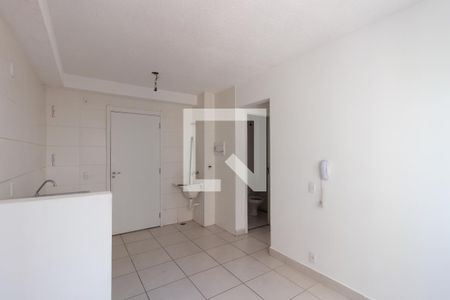 Sala/Cozinha de apartamento para alugar com 2 quartos, 32m² em Colônia (zona Leste), São Paulo