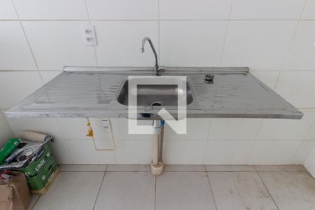 Sala/Cozinha de apartamento para alugar com 2 quartos, 32m² em Colônia (zona Leste), São Paulo