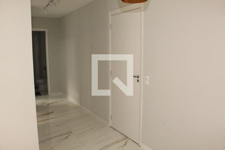 Detalhe da Sala de apartamento para alugar com 2 quartos, 57m² em Jardim Rebelato, Cotia