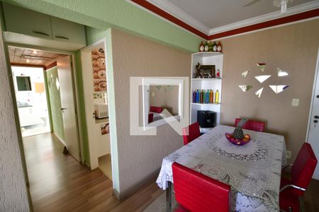 Sala de apartamento à venda com 2 quartos, 76m² em Ponte Preta, Campinas