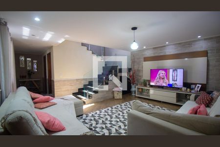 Sala de casa à venda com 6 quartos, 225m² em Vargem Grande, Rio de Janeiro