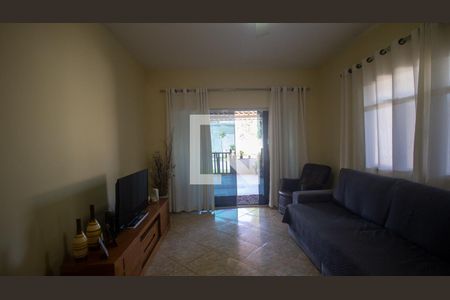 Sala de casa à venda com 3 quartos, 160m² em Vargem Grande, Rio de Janeiro