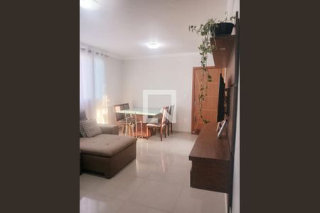 Sala de apartamento à venda com 3 quartos, 75m² em Cabral, Contagem