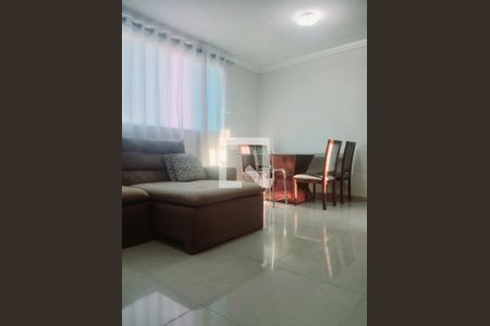 Sala de apartamento à venda com 3 quartos, 75m² em Cabral, Contagem