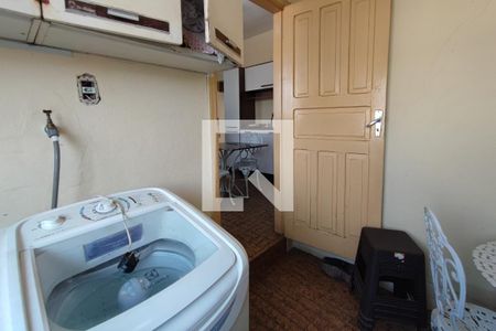 Casa à venda com 340m², 5 quartos e 3 vagas Casa à venda com 340m², 5 quartos e 3 vagasÁrea de Serviço