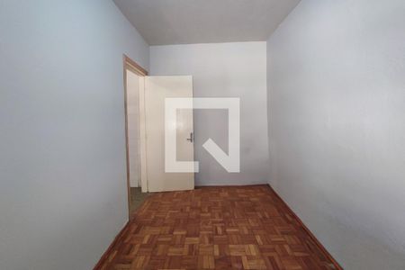 Casa à venda com 340m², 5 quartos e 3 vagas Casa à venda com 340m², 5 quartos e 3 vagasEdícula - Quarto 2