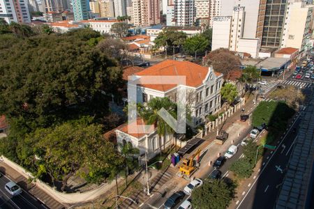 VISTA DA SALA de apartamento à venda com 3 quartos, 103m² em Centro, Campinas