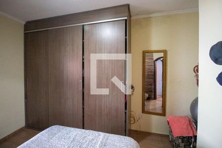 Quarto 1 de casa para alugar com 2 quartos, 90m² em Jardim das Oliveiras, São Paulo