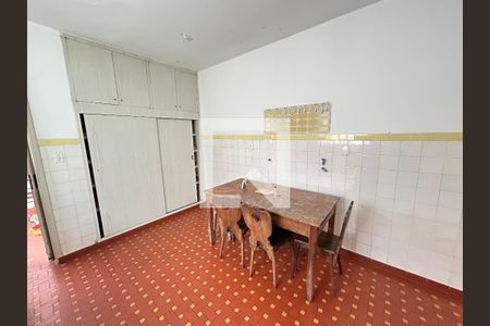 Cozinha de casa à venda com 2 quartos, 177m² em Vila Ipojuca, São Paulo