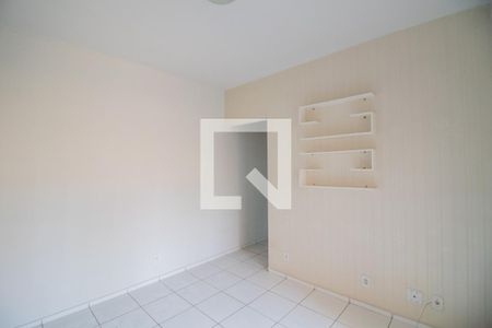 Sala de apartamento à venda com 2 quartos, 53m² em Ingá, Betim