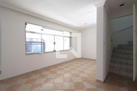 Sala 2 de casa para alugar com 4 quartos, 250m² em Parque Residencial Oratorio, São Paulo