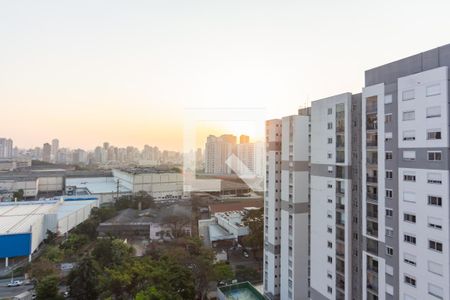 Vista  de apartamento à venda com 3 quartos, 70m² em Continental, Osasco