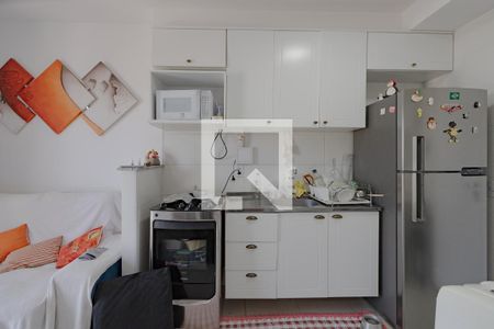 Sala/ Cozinha de apartamento à venda com 1 quarto, 30m² em Vila das Belezas, São Paulo