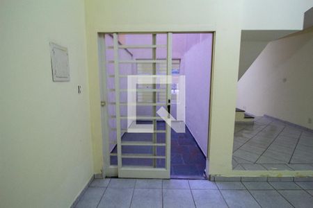 Área de Luz de casa para alugar com 3 quartos, 131m² em Jardim Rosalia Alcolea, Sorocaba