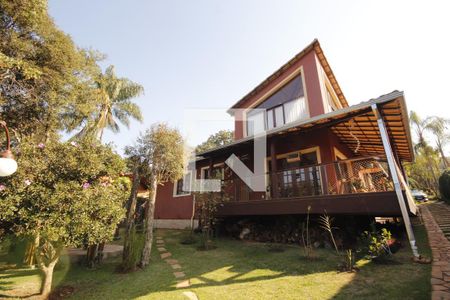 fachada de casa de condomínio à venda com 4 quartos, 275m² em Aconchego da Serra, Itabirito