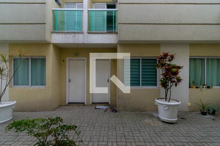 Vista da Sala de casa de condomínio à venda com 2 quartos, 75m² em Vila Ema, São Paulo