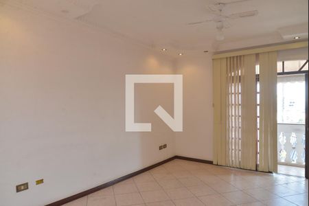 Sala de casa à venda com 3 quartos, 190m² em Vila Aquilino, Santo André