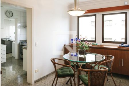 Apartamento à venda com 3 quartos, 163m² em Vila Suzana, São Paulo