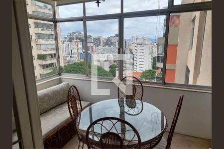 Apartamento à venda com 3 quartos, 220m² em Morro dos Ingleses, São Paulo