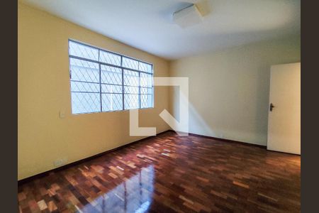 Sala de apartamento para alugar com 3 quartos, 80m² em Floresta, Belo Horizonte