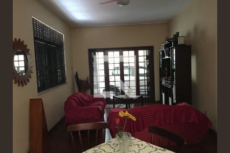 Casa à venda com 5 quartos, 318m² em Charitas, Niterói