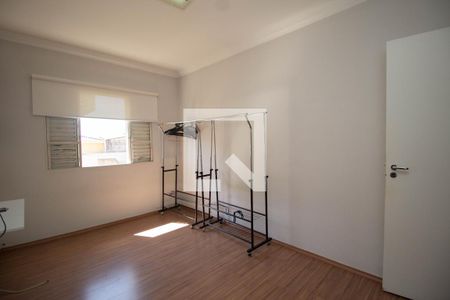 Quarto 2 de casa para alugar com 4 quartos, 180m² em Vila Palmeiras, São Paulo