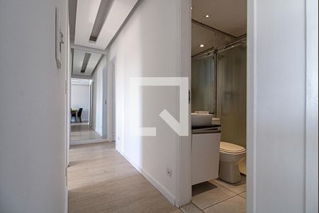 corredor para os comodos_2 de apartamento à venda com 3 quartos, 70m² em Vila Santo Estefano, São Paulo