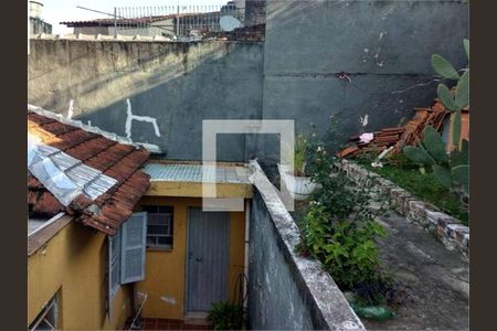 Casa à venda com 3 quartos, 157m² em Vila Romero, São Paulo