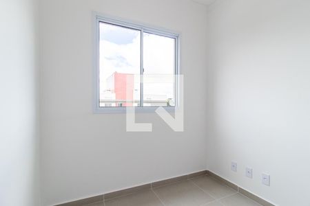 Quarto 1 de apartamento para alugar com 2 quartos, 49m² em Aristocrata, São José dos Pinhais