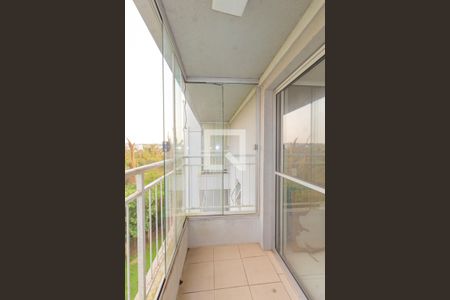 Sacada de apartamento à venda com 2 quartos, 47m² em Olaria, Canoas