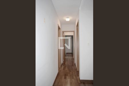 Corredor de apartamento à venda com 3 quartos, 130m² em Pinheiros, São Paulo