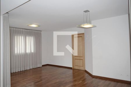 Sala de apartamento à venda com 3 quartos, 130m² em Pinheiros, São Paulo