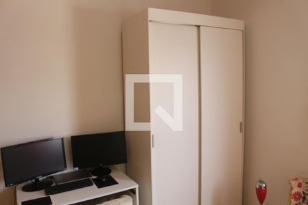 Quarto 2 de apartamento para alugar com 2 quartos, 55m² em Olímpico, São Caetano do Sul